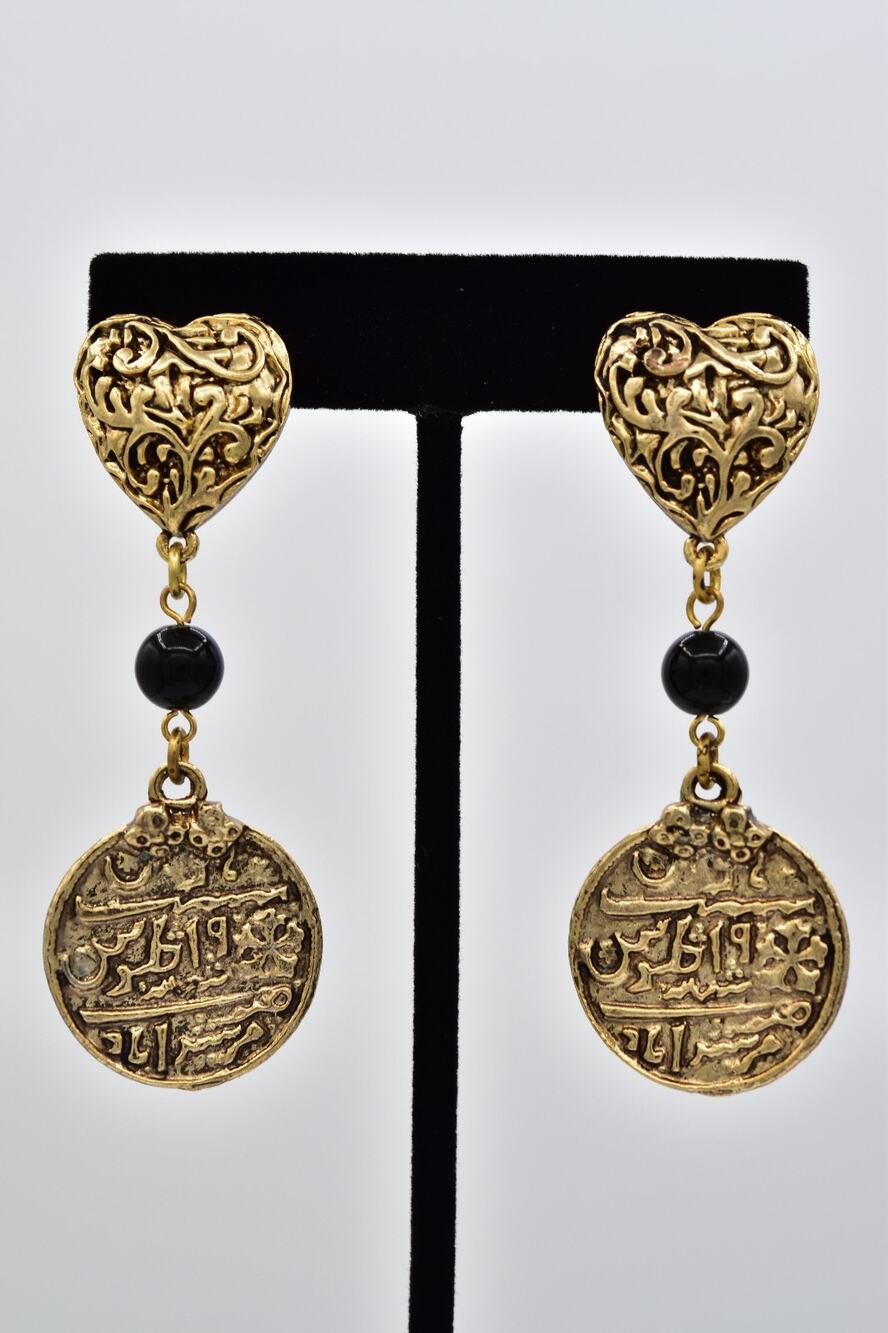 Vintage NOS Heart Coin Dangle Clip On Earrings Black Antiqued Gold Bead BinAR